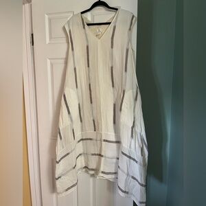 B New York gauzy cotton dress